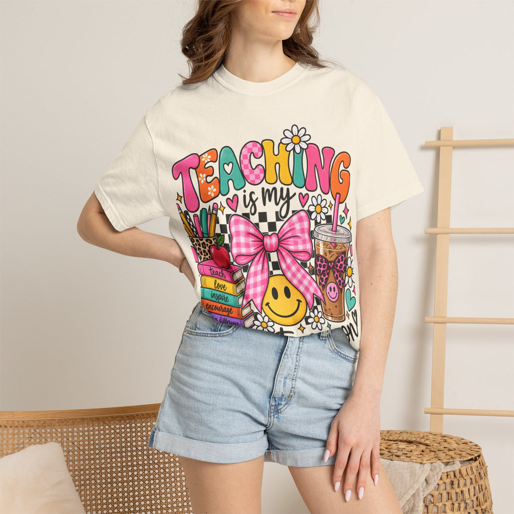 Teaching is my favorite season T-shirt (Copy)