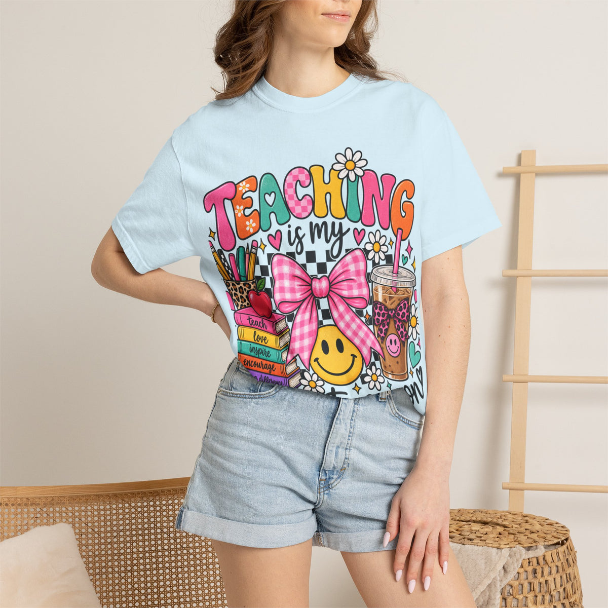 Teaching is my favorite season T-shirt (Copy)